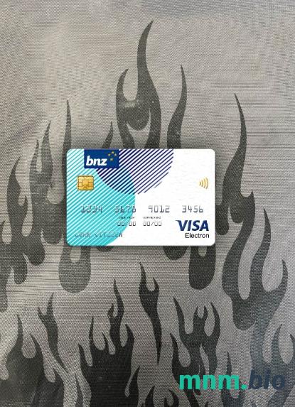 New Zealand BNZ Greymouth bank visa karta elektronowa wygląd fotograficzny skan PSD + zdjęcie